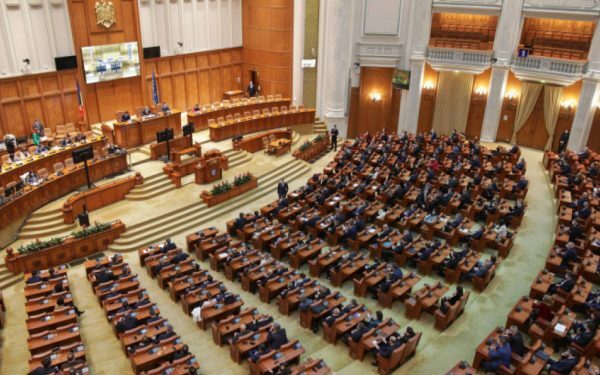 Legea Energiei: Ce aduce PSD și AUR pentru tranziția verde