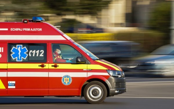 Ambulanță în urgență: Pericol deosebit cerut de sindicaliști