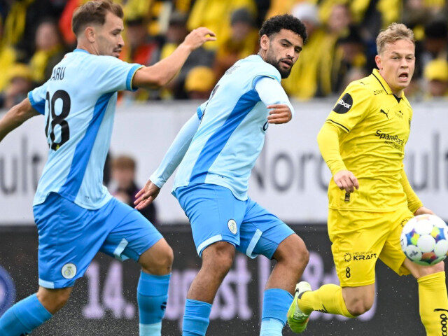Olaru a convins Belgia: Union, eliminată din UCL cu românul titular