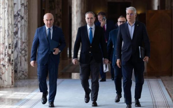 Nazare: Titlurile de stat, afectate de Moody’s. Ce se întâmplă