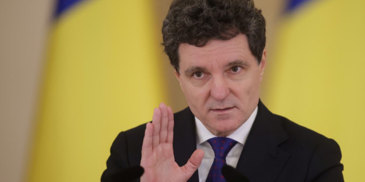 Nicușor Dan: 770 mil. euro pierduți din PNRR din cauza partidelor