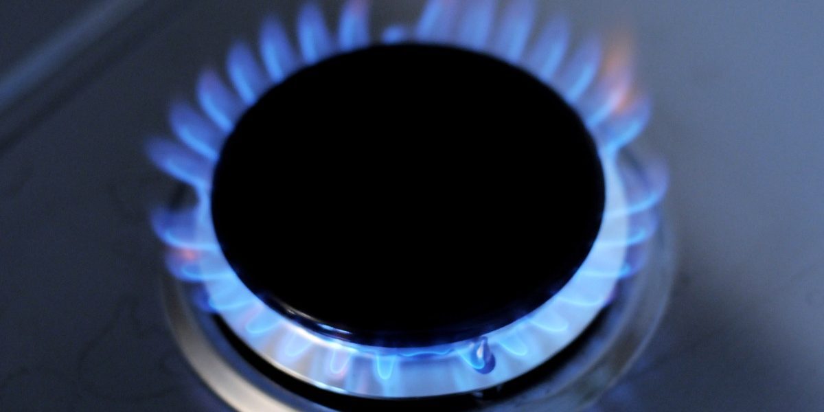 Neamț: Scăpări de gaze, locatarii evacuați. Gazul, oprit