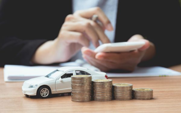 RCA, scumpire majoră! Cât costă acum polița auto în România