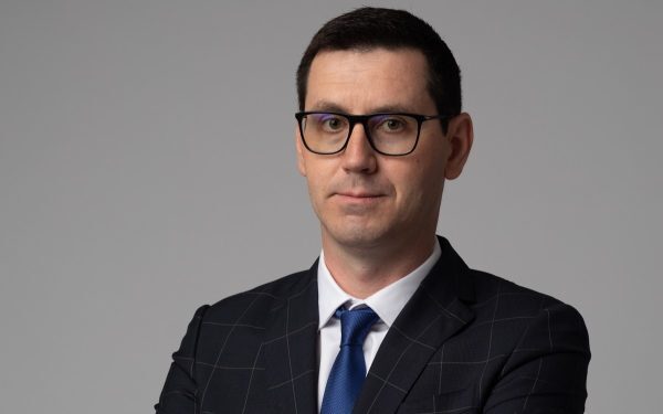 Criza energetică: Decarbonizarea, avantaj competitiv pentru firme
