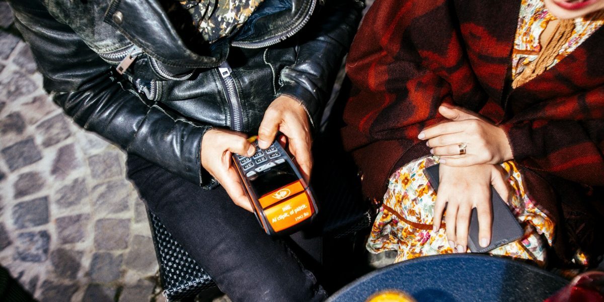 ING Business lansează RoPay: activare rapidă, promoții la încasări