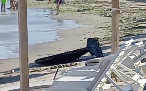 Saturn: Obiect suspect pe plajă, alarmă pe litoral