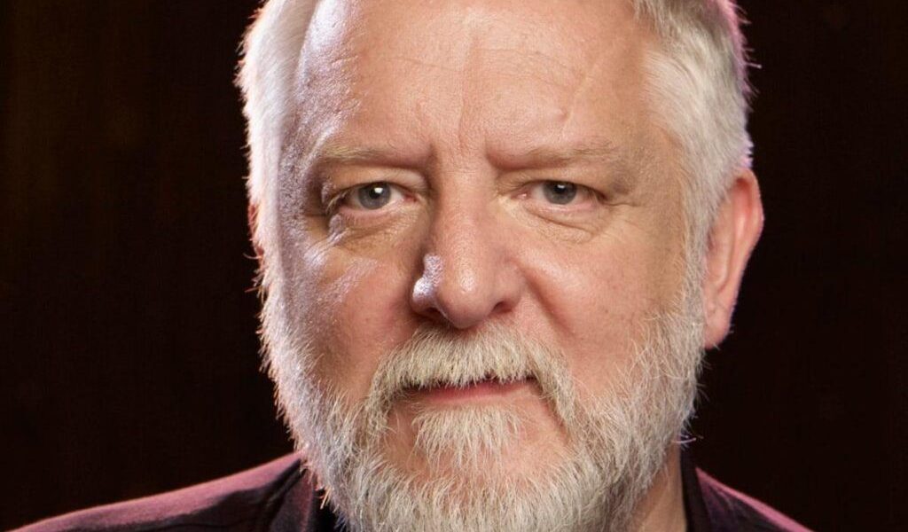 Actor celebru: Ultima lună de chimioterapie, revine pe scenă