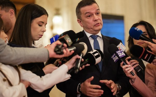 Grindeanu îl atacă pe Bolojan: PNRR nu scuză legi salariale proaste