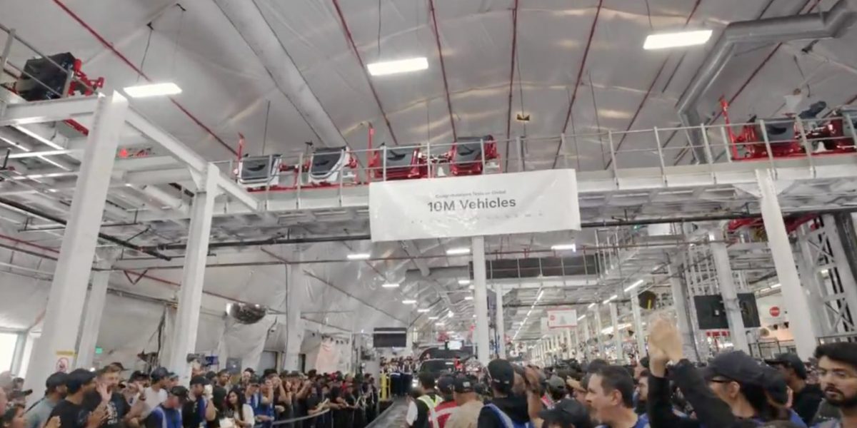 Tesla: 10 milioane de mașini, dar clienții se răresc