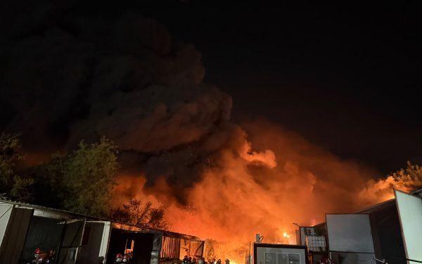 București în flăcări: RO-Alert la 2.12, nori uriași de fum