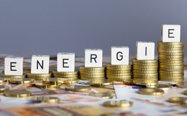 Criză la Cernavodă: România importă masiv energie. Consum record marți