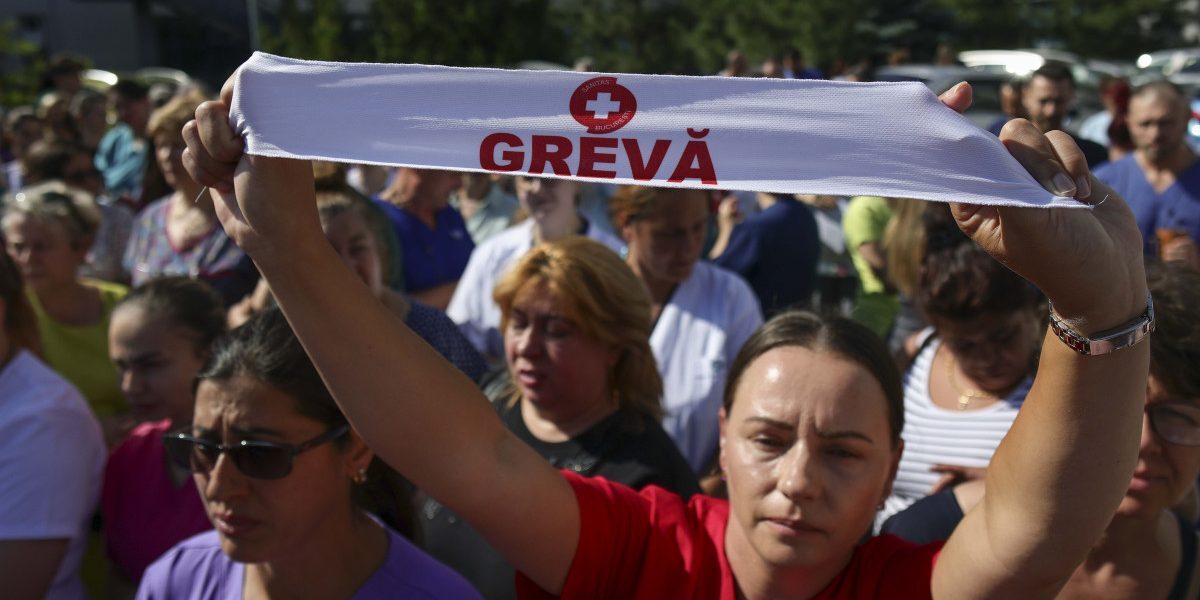 Sănătate în fierbere: Grevă, salarii în scădere sau promisiuni?