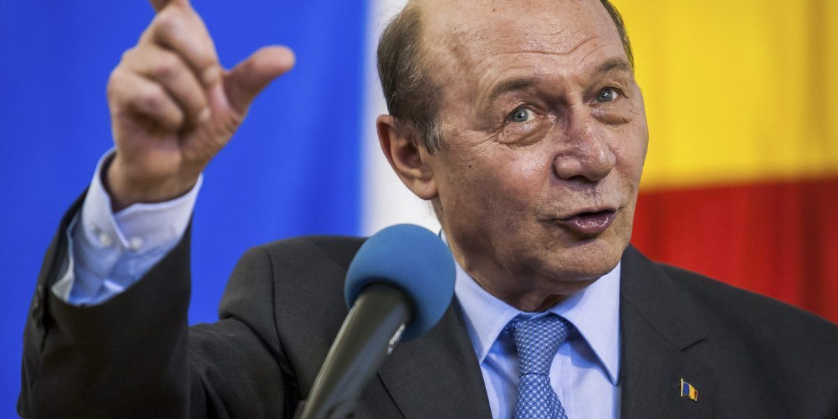 Băsescu, dur: PNRR arată multă prostie