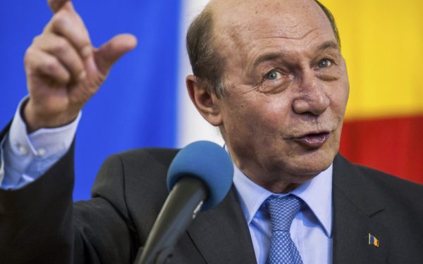 Băsescu, dur: PNRR arată multă prostie
