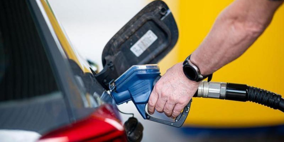 Motorina, ieftinire drastică la pompă! Acciza scade cu 20%