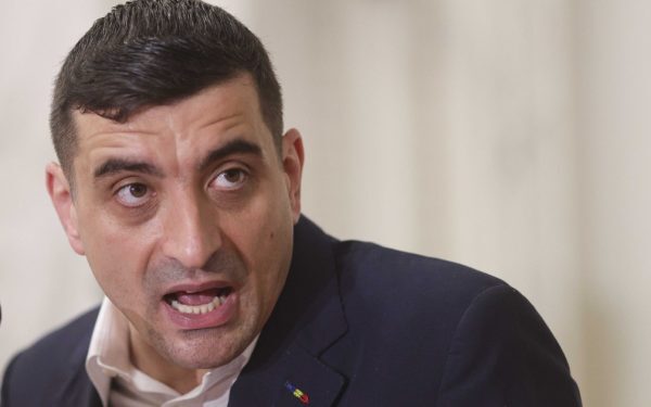 Simion, satirical la atacul lui Nicușor Dan: „Se vede și de pe Lună”