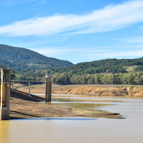 Seceta amenință rețeaua electrică, dar alimentarea e stabilă