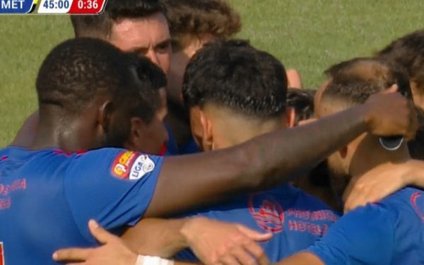 Chindia triumfă 3-0, Mihai, eliminări și penalty ratat