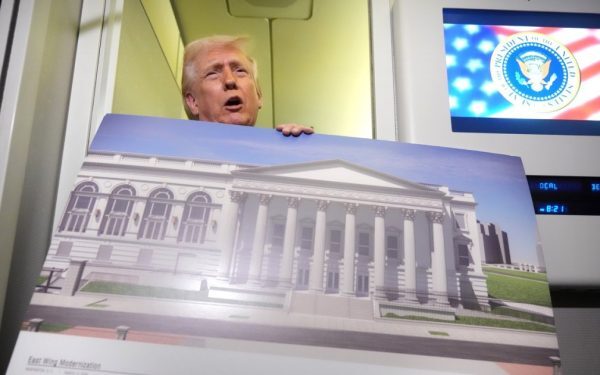 Trump, luptă la Curtea Supremă pentru sala de bal de 400 milioane $