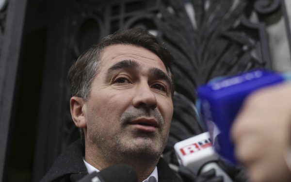 Poliția, atacată pe tema extrădării lui Arsene din Italia