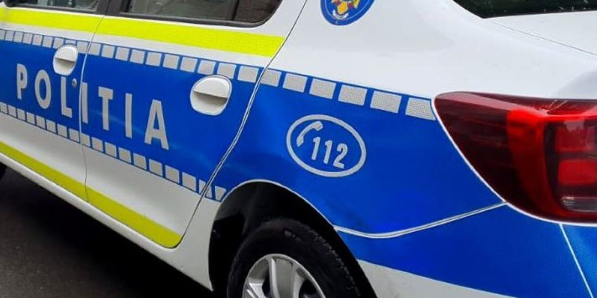 Hoț de telefoane, prins la volan: Polițiștii l-au uimit ce-au găsit