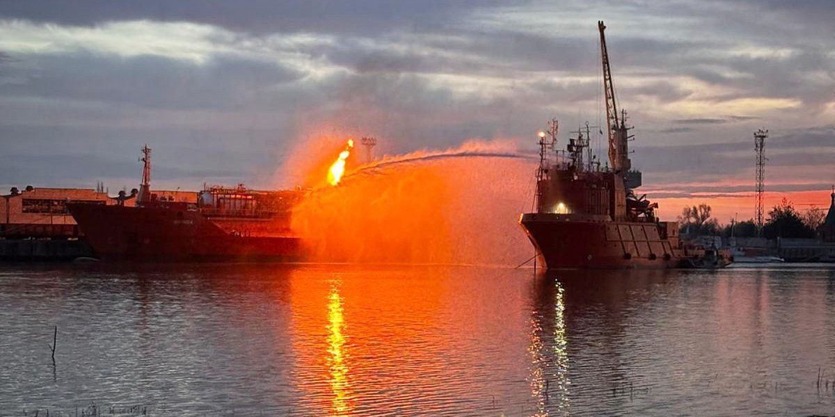 Atac la Izmail, lângă România. Incendiu la port