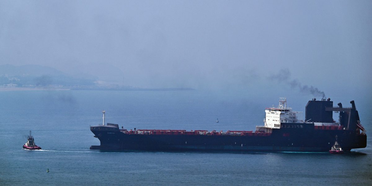 SUA lovește Iranul: Sancțiuni noi pe axa AUR-maritim