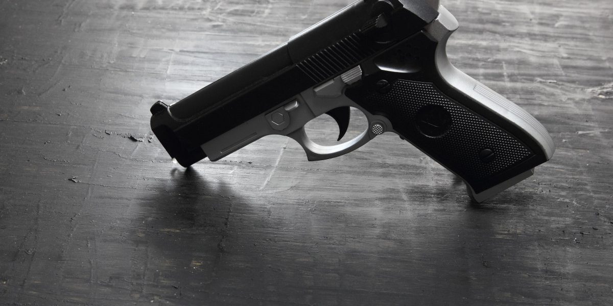 Trei inculpați pentru arme letale din Turcia spre România