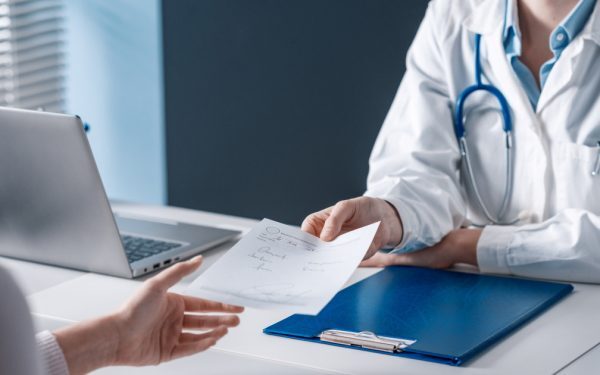 Obiceiuri ce cresc cortizolul: medici, valori periculoase