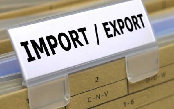 România: Deficit comercial redus cu 2%. Cum au mers exporturile și importurile