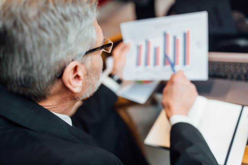 BRD: Economia României se stabilizează, inflație estimată la 5,5%