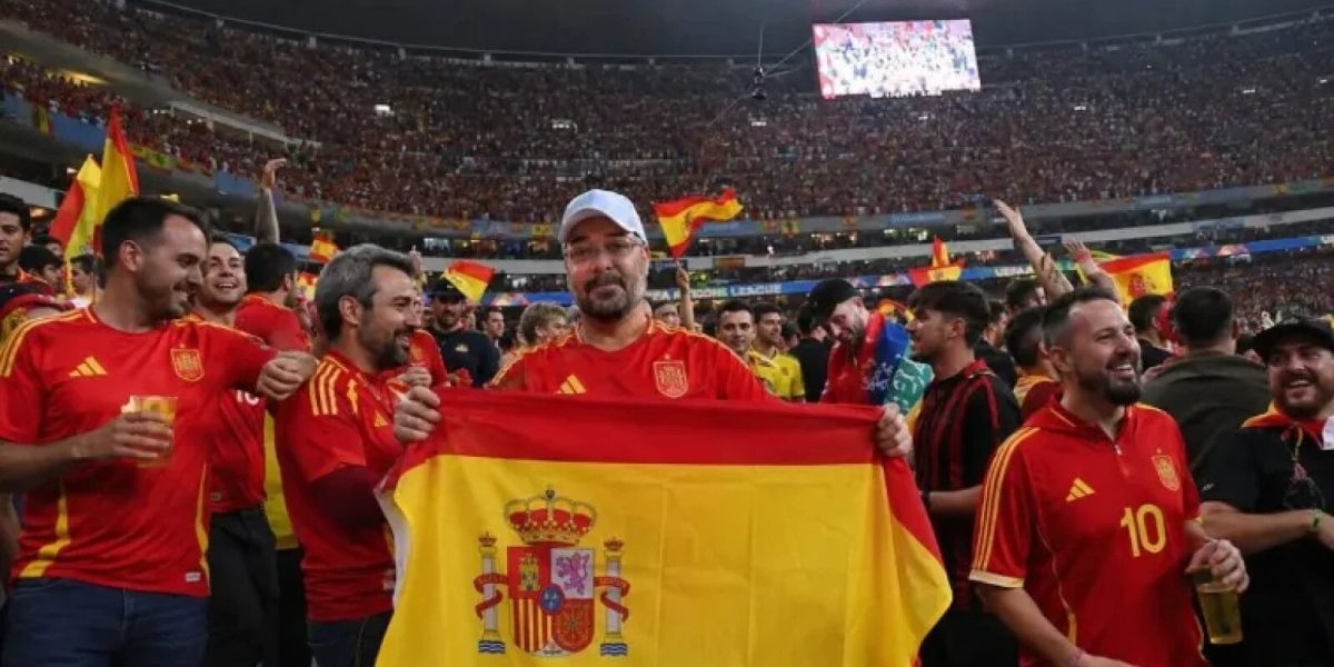 Influencer spaniol apără românii: Au câștigat respectul Spaniei