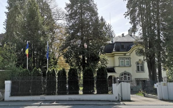 Ambasada României la Berna, vizată de un atac incendiar