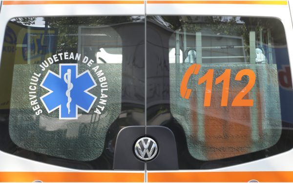 Ambulanța din Cluj, atacată. Fake news-ul, o boală periculoasă