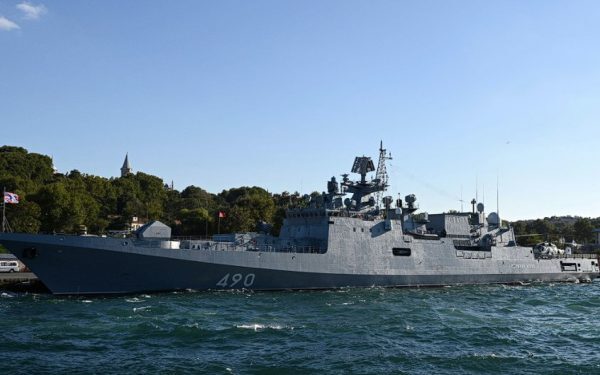 Nave rusești, lovite în atac la Novorossiisk. Două fregate cu rachete Kalibr, ținte noi