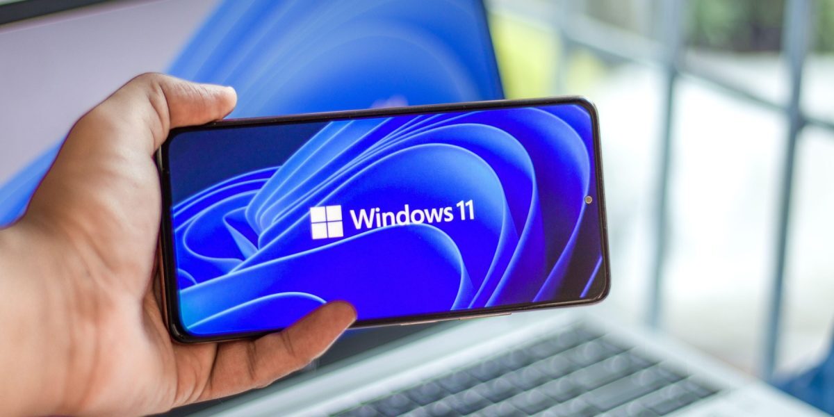 Windows 11: Aplicație ascunsă scanează fețe din poze. Ce e OneDrive Photos și cum scapi de ea