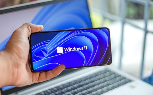 Windows 11: Aplicație ascunsă scanează fețe din poze. Ce e OneDrive Photos și cum scapi de ea