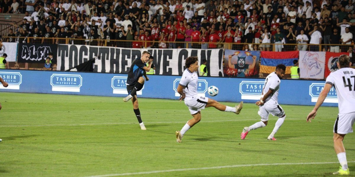 U Craiova, baraj Europa: Ararat-Armenia 0-0, Screciu ratare uriașă