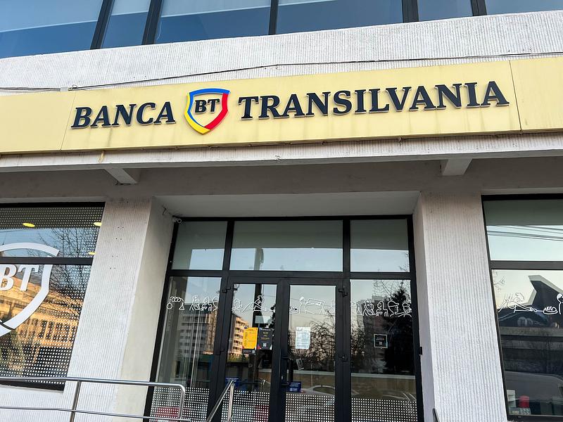 Banca Transilvania, împrumut de 71,4 mil. euro pentru un parc fotovoltaic