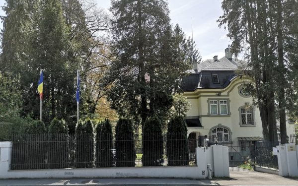 Echipa diplomatică e teafără după incident