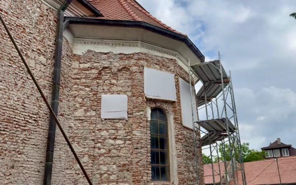 Brașov: Secrete vechi de 300 de ani ies la iveală la restaurarea unui simbol