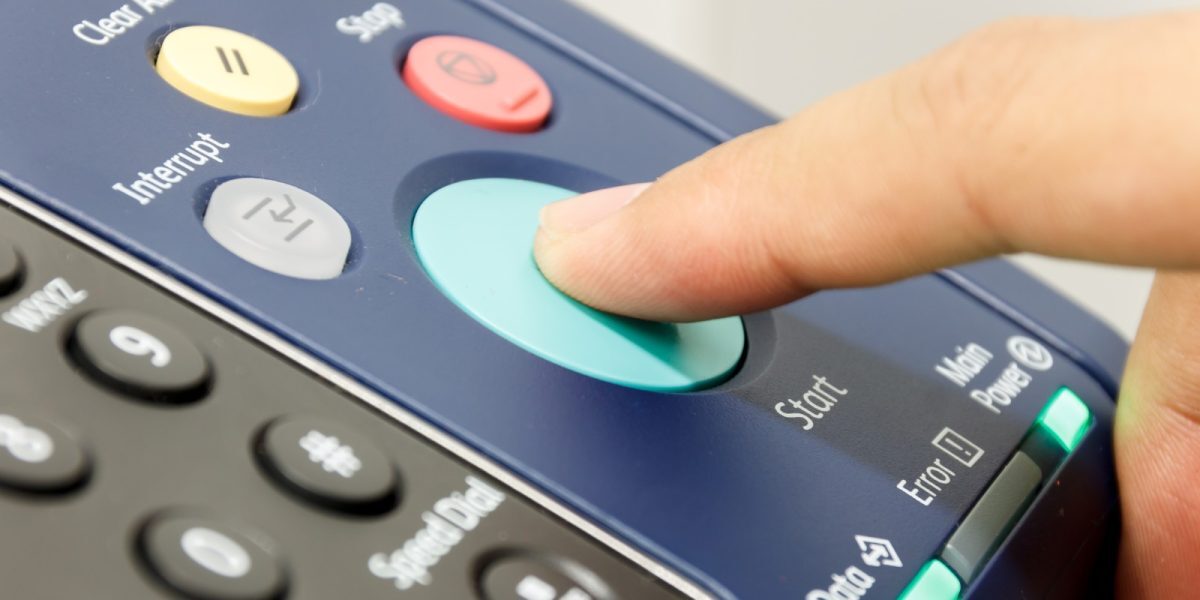 Concurența, la control: Trei firme de imprimante, camere, sub investigație