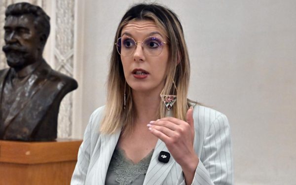 Buzoianu-acuză Romsilva: mașini de protest în noul contract colectiv