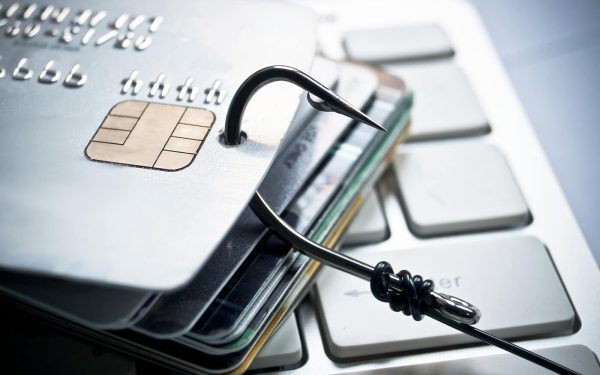 Bănci, ținta hackerilor în România 2025