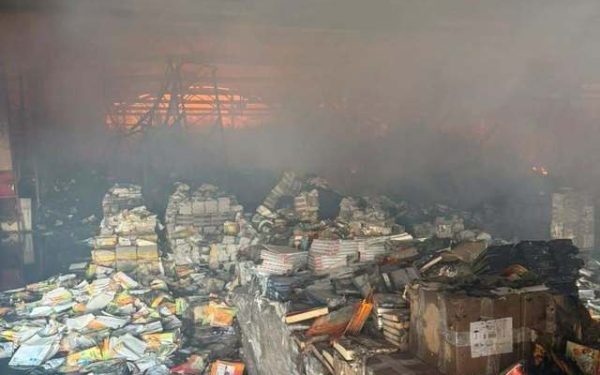 Rusia a distrus 1,1 milioane de manuale școlare din Ucraina