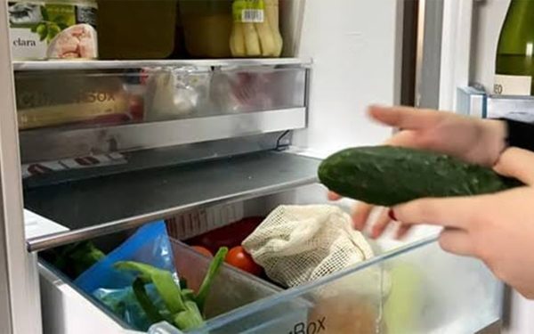 Castraveții la frigider: Cât rezistă înainte să fie periculoși