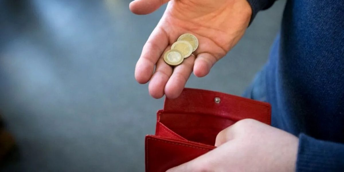 România: Taxa de singurătate, mai mare ca-n Spania