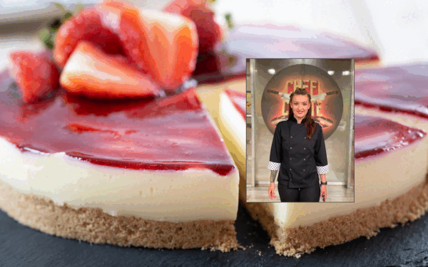 Roxana Blenche: Cheesecake cu căpșuni gata în 15 minute