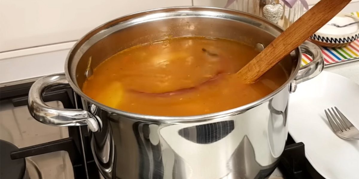 Ciorba de vită: Cât timp e sigură la frigider