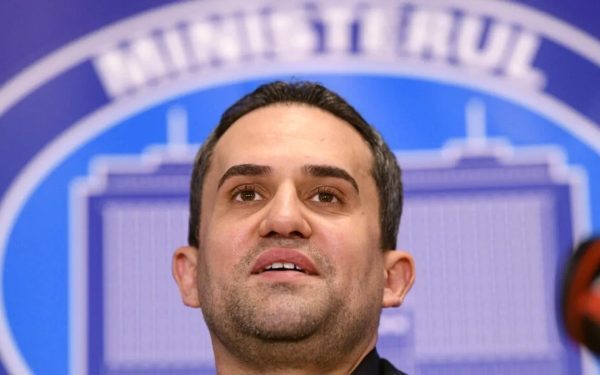 Fost ministru acuză: Ucraina sufocă silozurile României